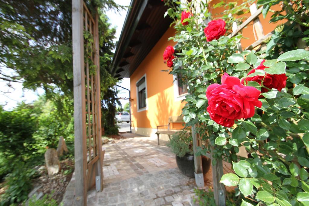Gastehaus Dobida Hotel Unterlamm  Exterior photo
